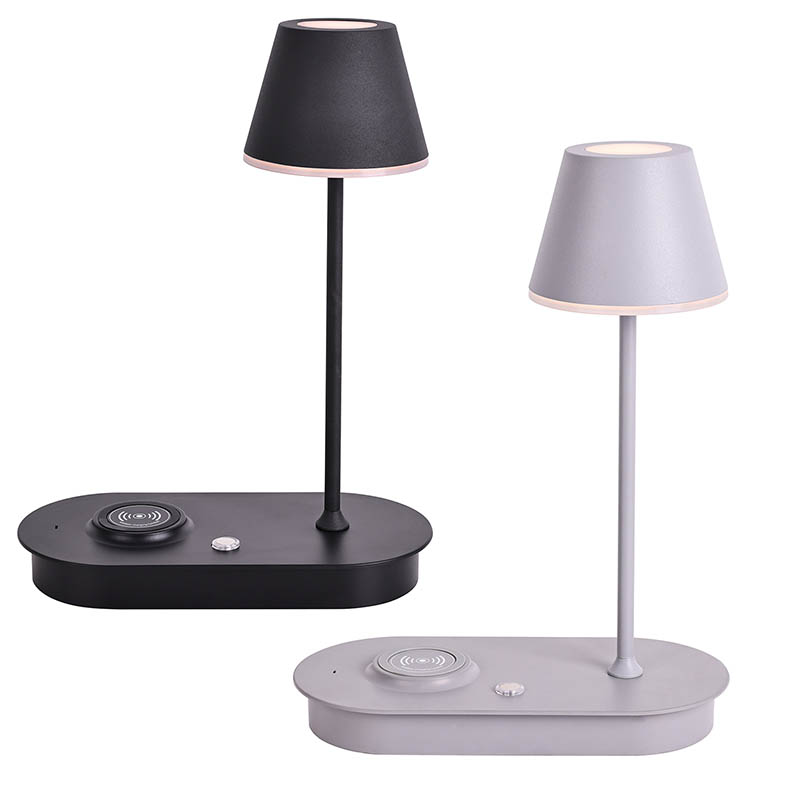 Mushroom Shade LED Desk Lamp with Wireless Charger